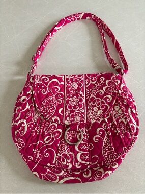 Vera Bradley Saddle Up Cross Body Shoulder Bag Pink Twirly Birds Pattern Quilted